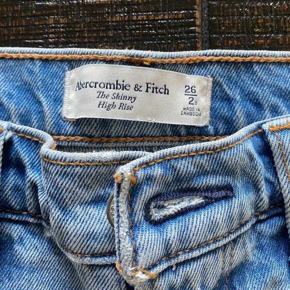 Abercrombie High Rise Skinny - Picture 5 of 7